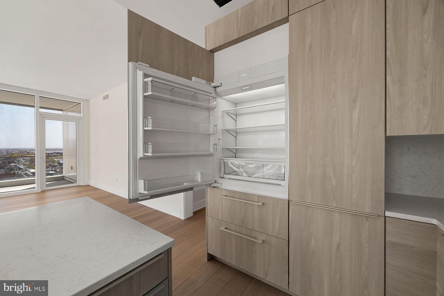 301 S Broad St #1902 Property Photo 11