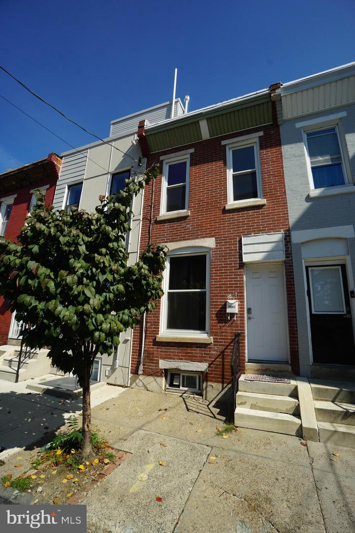 1847 E Harold St Property Photo 4