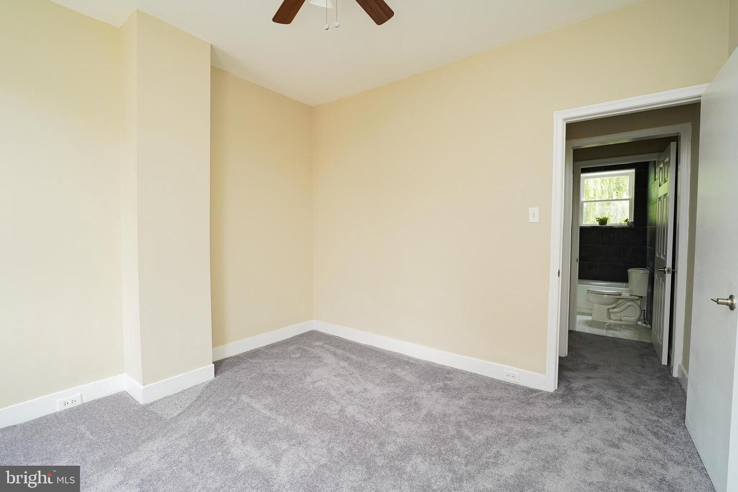 1847 E Harold St Property Photo 18