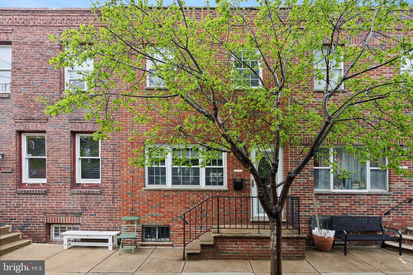 833 Pierce St Property Photo 1