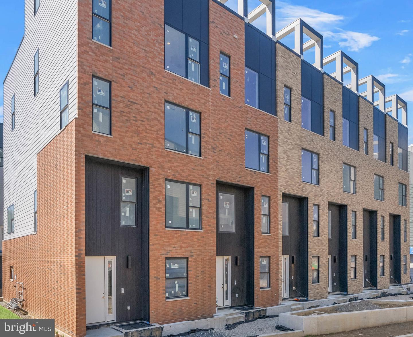 600 FAIRMOUNT AVE #H2 - UPPER Property Photo 1