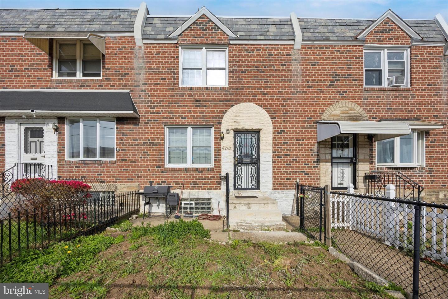 4240 K St Property Photo 1