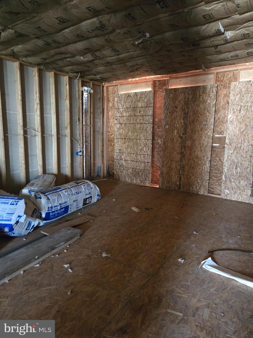 1406 E Moyamensing Ave Property Photo 15