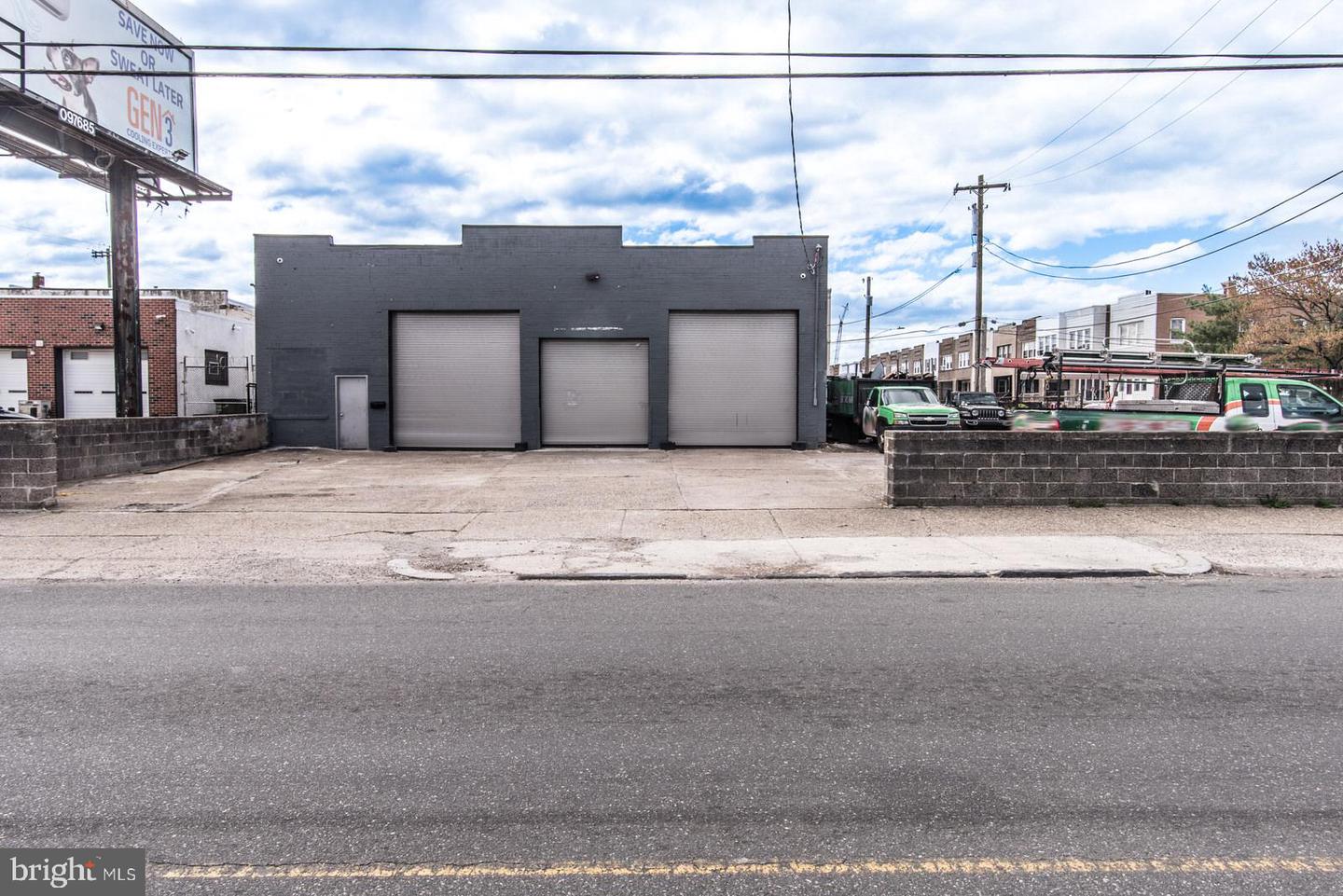 4375-85 RICHMOND ST Property Photo 1