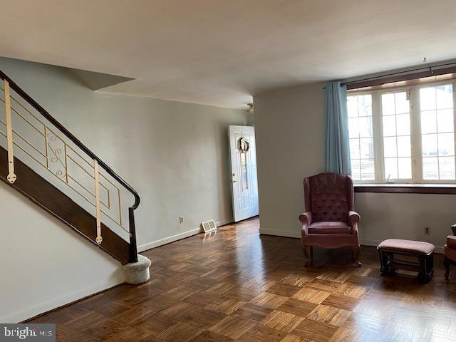 6833 E Roosevelt Blvd Property Photo 3