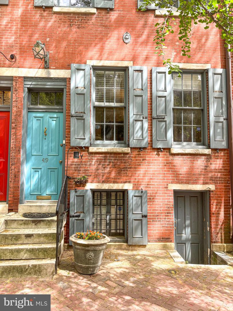 419 S Carlisle St Property Photo 1