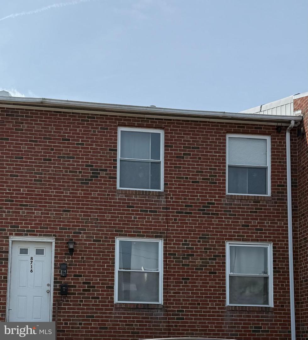 8716 Cottage St Property Photo 1
