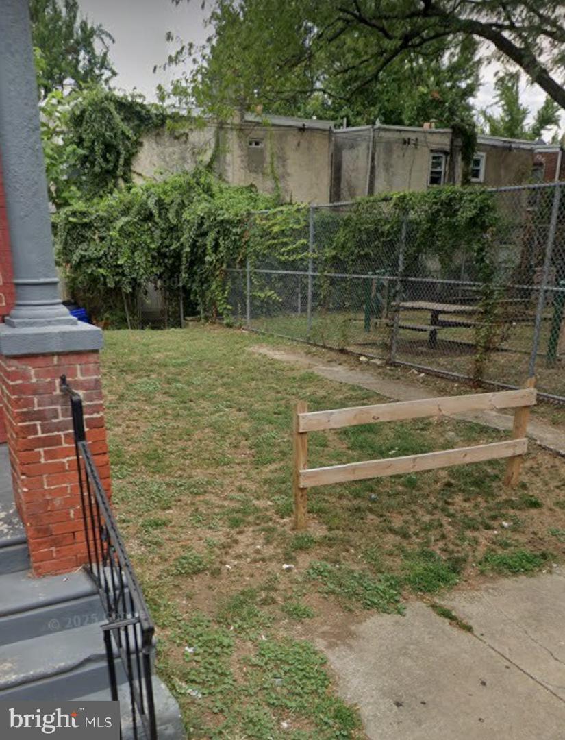 237 N Horton St Property Photo 1