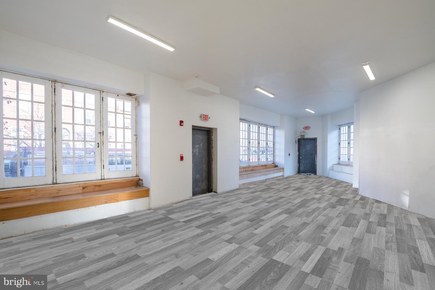 3826 Lancaster Ave #commercial Space Property Photo 7