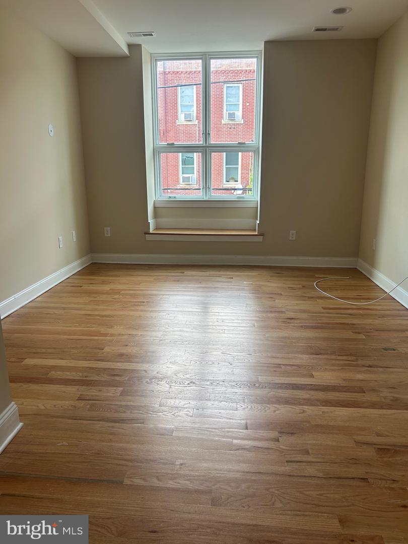 1400-14 S Darien St #b Property Photo 12