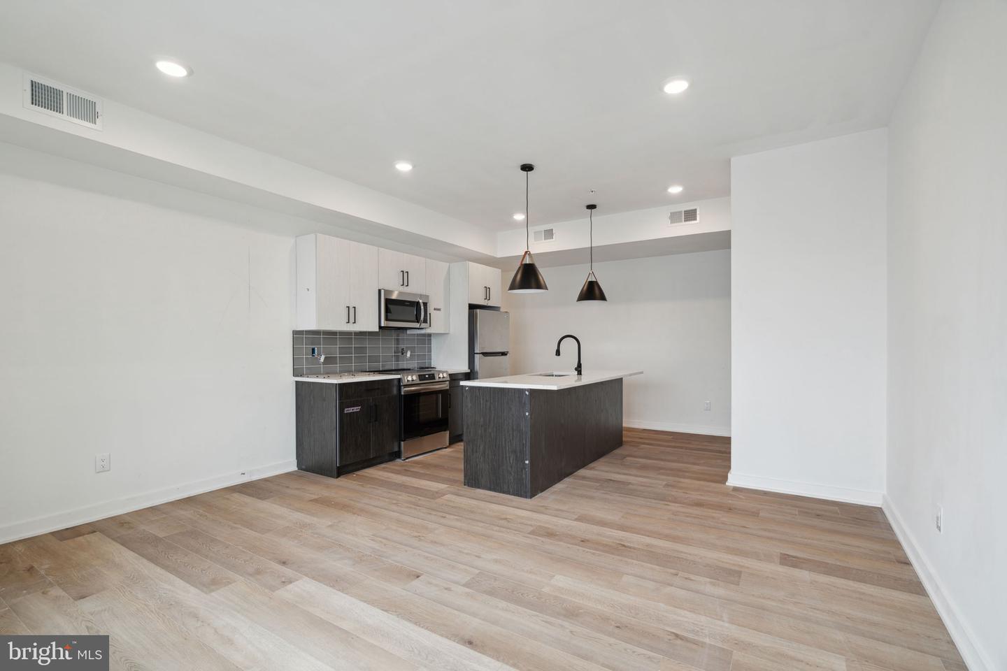 1828 Frankford Avenue #402 Property Photo 14