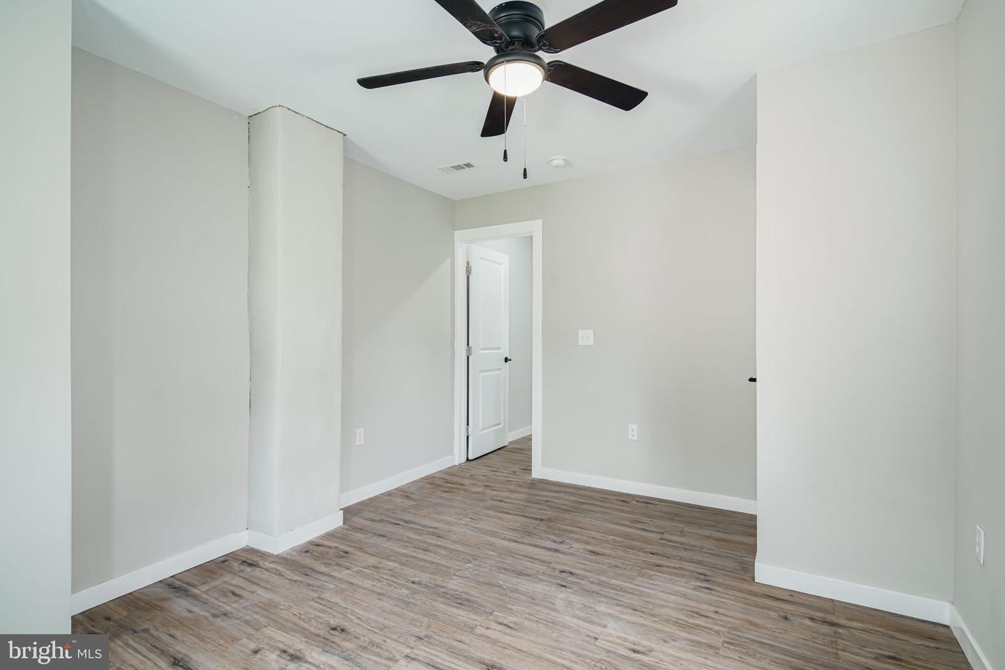 5339 Chestnut St Property Photo 13