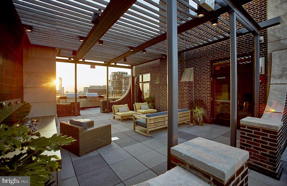 1616 Walnut St #1b-2107 Property Photo 6