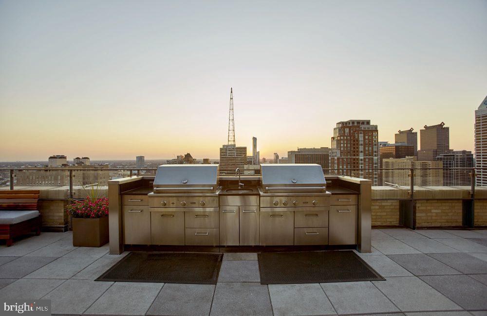 1616 Walnut St #1b-2107 Property Photo 8