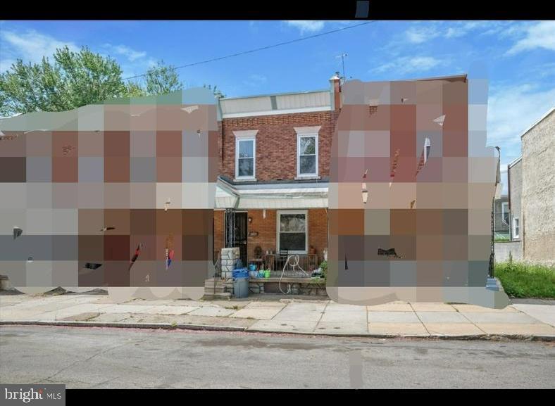 1320 S DIVINITY ST Property Photo 1
