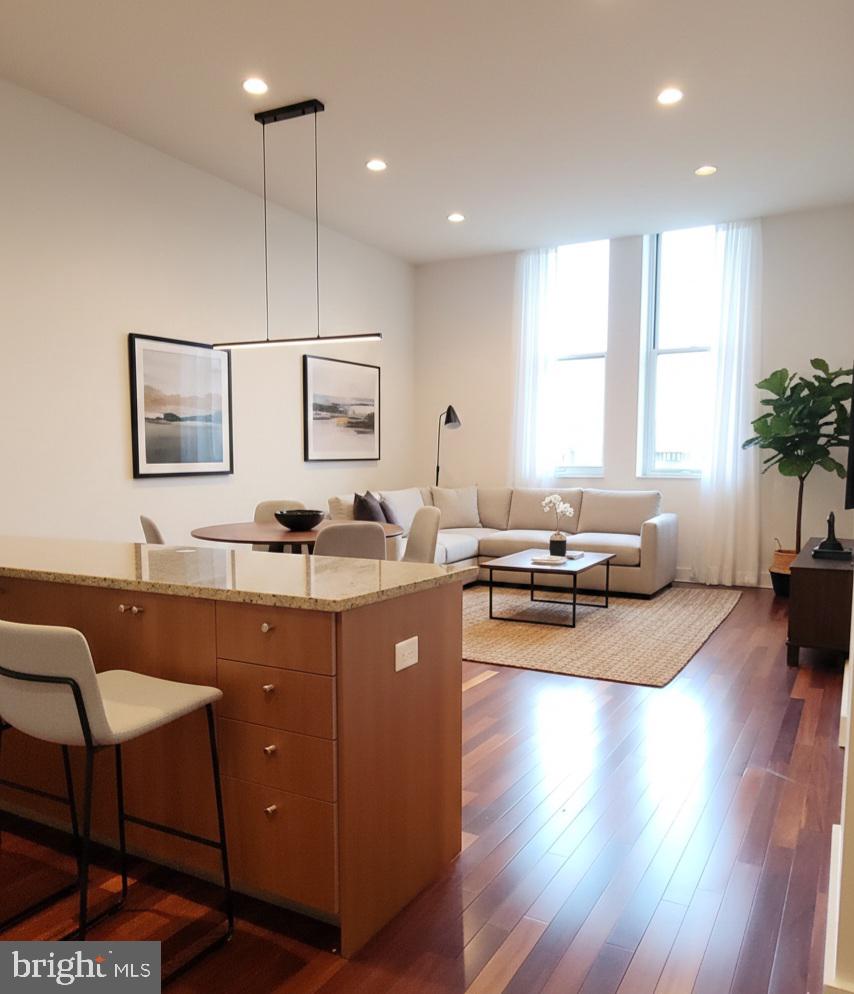 1101 Locust St #4c Property Photo 1