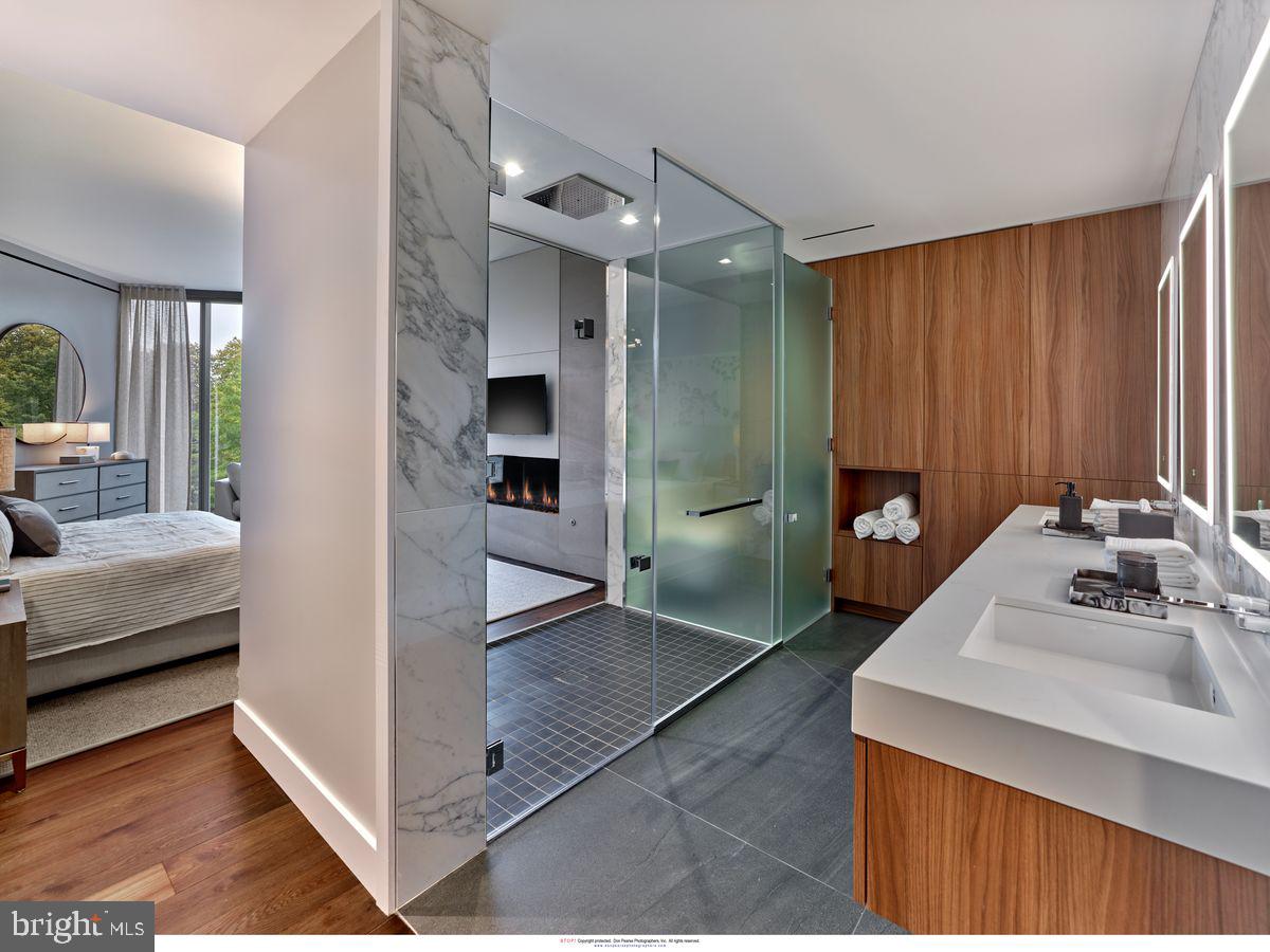 2100 Hamilton Street #2d Property Photo 10