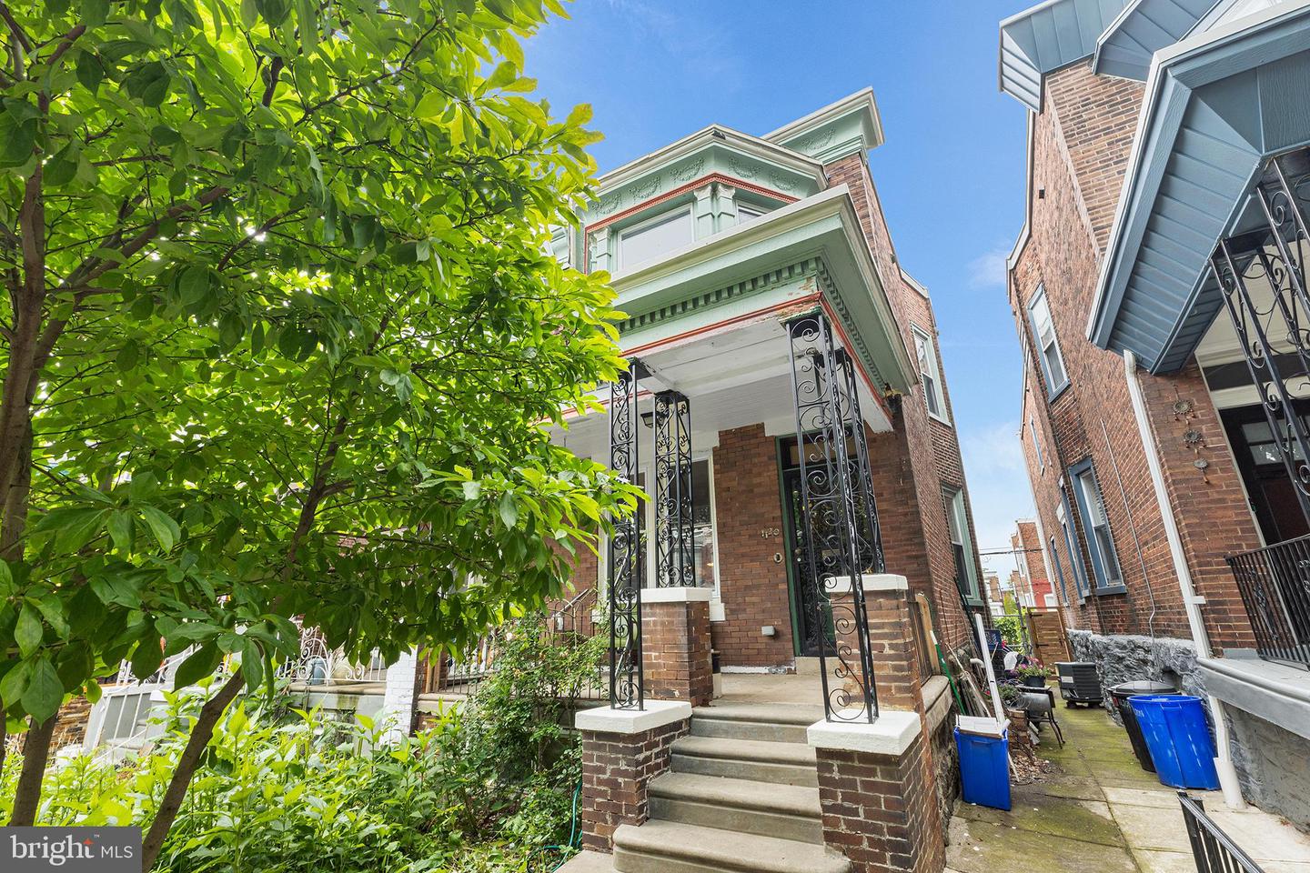 1120 S Wilton St Property Photo 1
