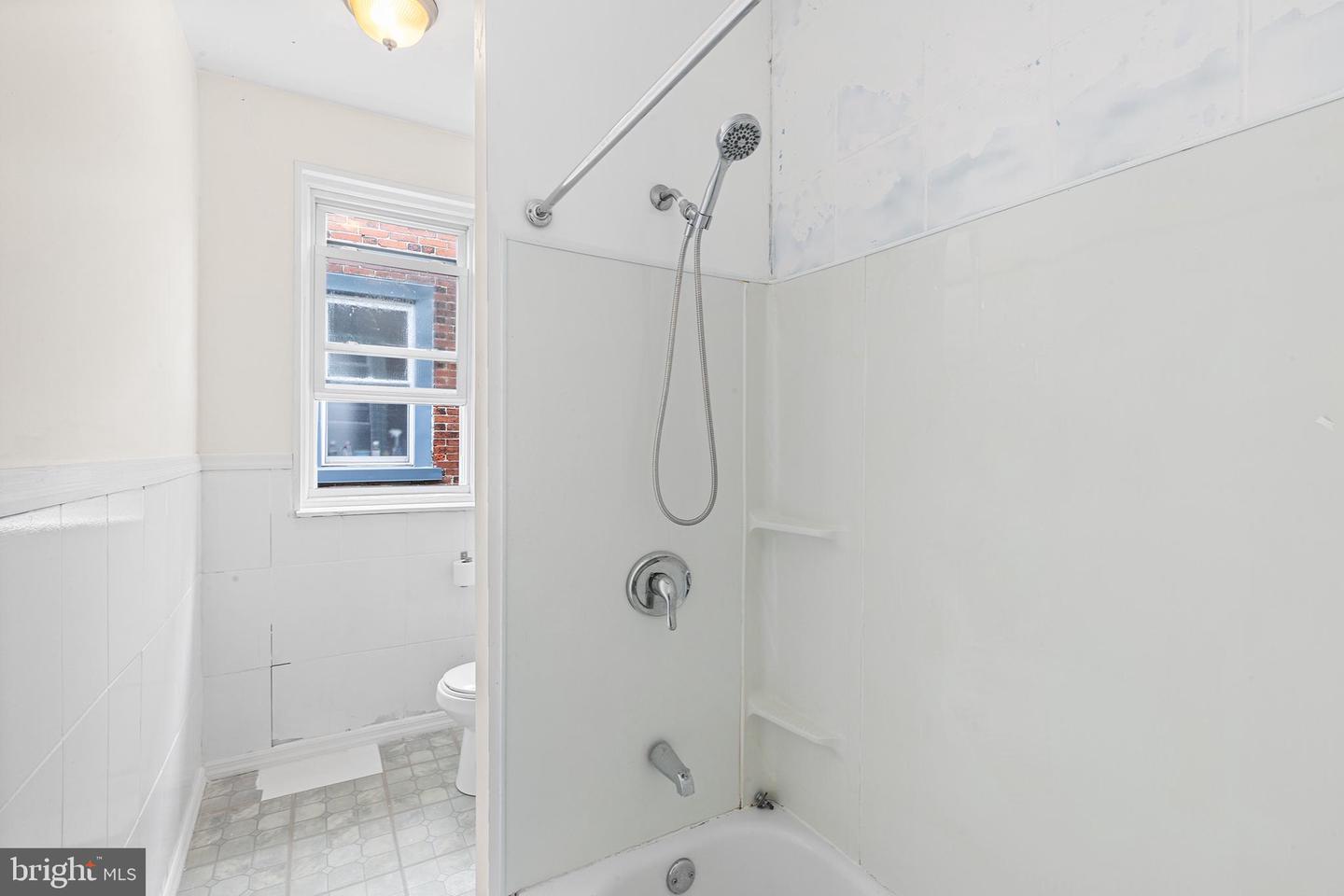 1120 S Wilton St Property Photo 29