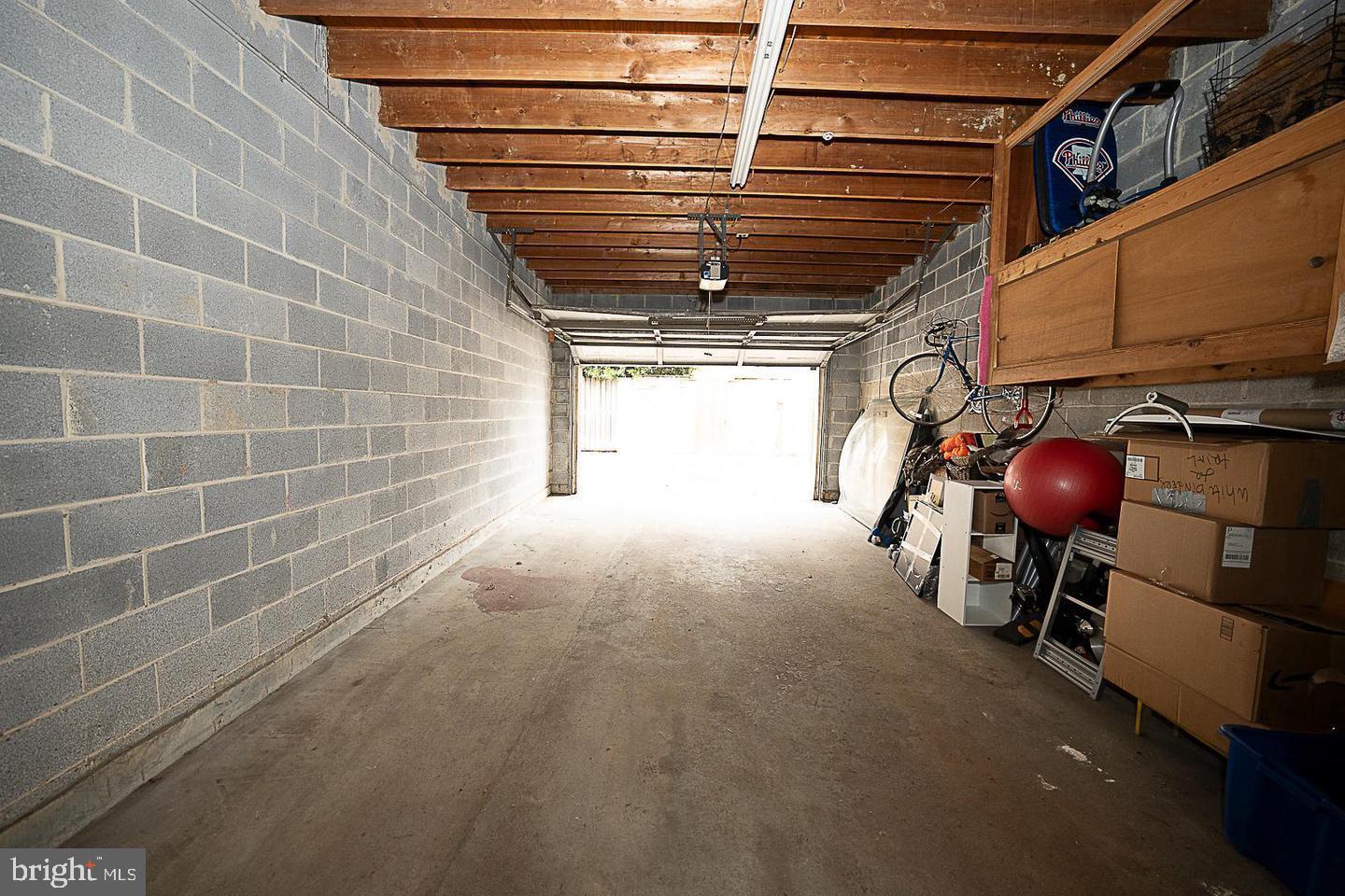 2317 Fairmount Ave Property Photo 44