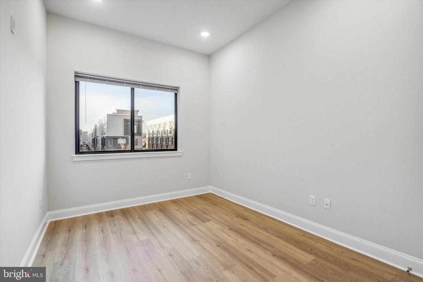 2157 E Lehigh Ave #401 Property Photo 1
