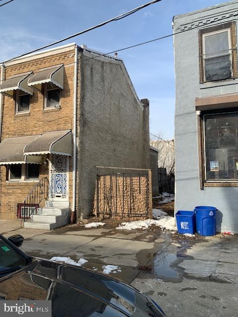 2803 Jackson St Property Photo 4