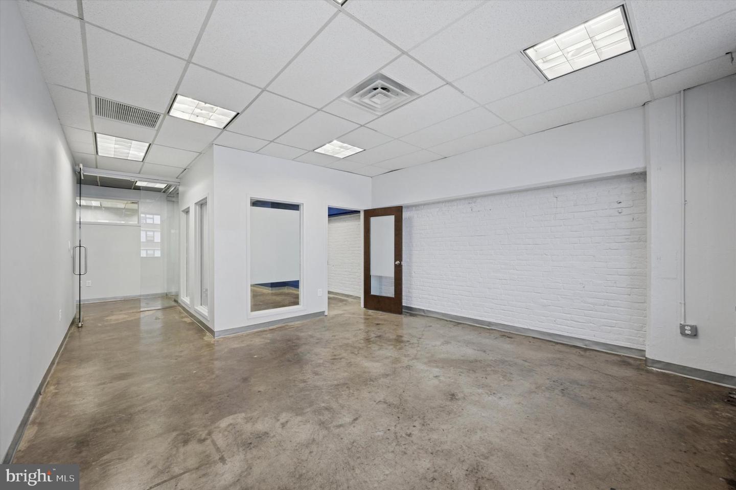 1231-39 N Broad St Property Photo 14