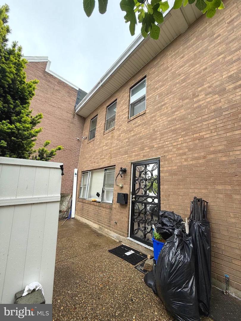 446 N Daggett St Property Photo