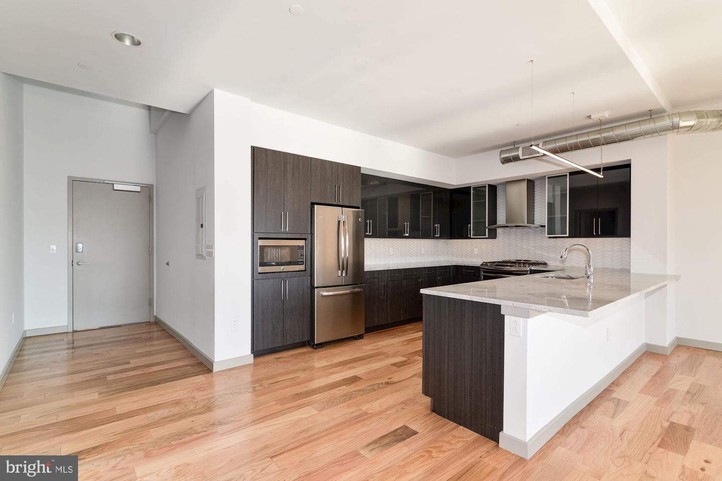 1125 Sansom St #2b-611 Property Photo 4