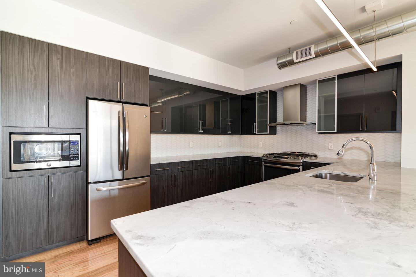 1125 Sansom St #2b-611 Property Photo 29