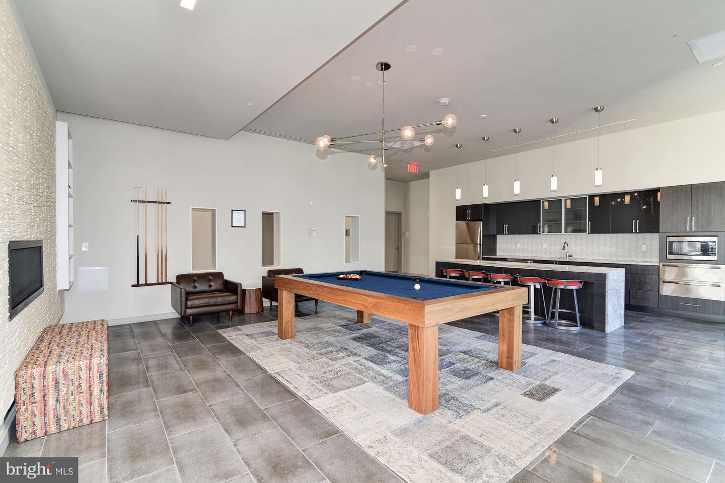 1125 Sansom St #2b-611 Property Photo 71