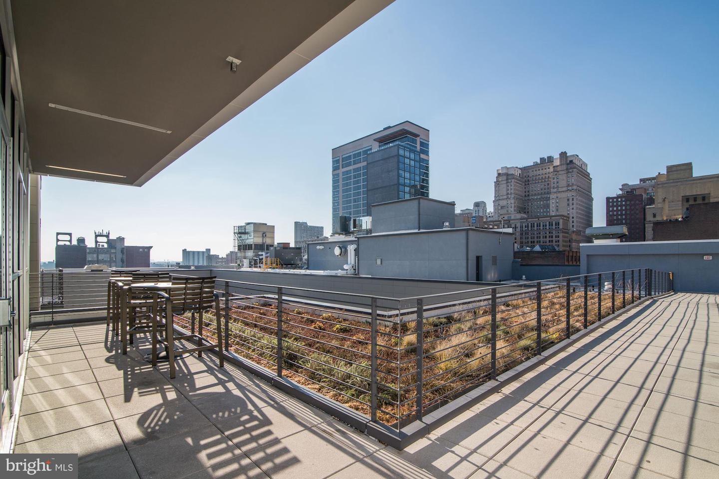 1125 Sansom St #2b-611 Property Photo 96