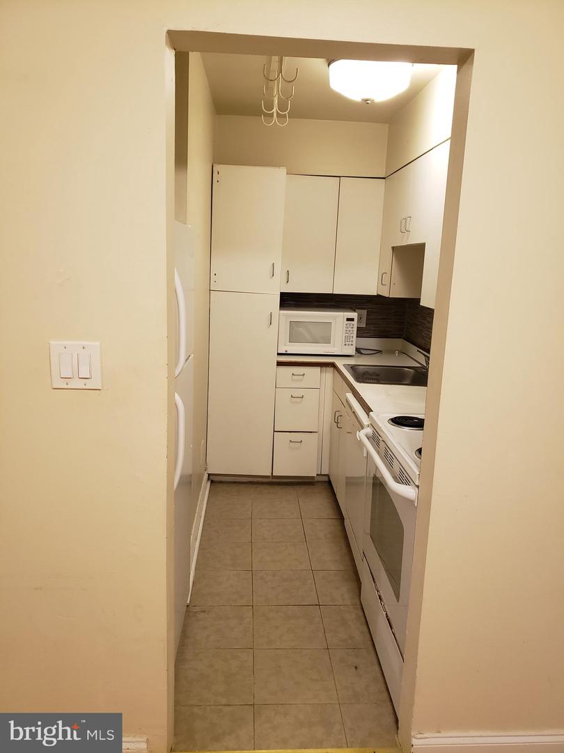 307 ARCH ST #2A Property Photo 1