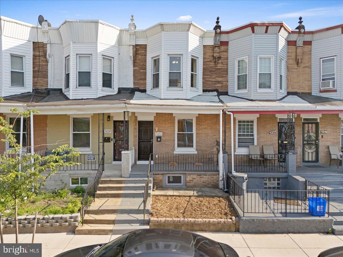 5252 RODMAN ST Property Photo 1