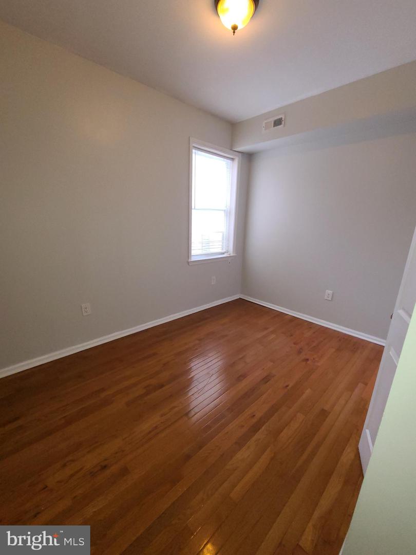 1617 Cecil B Moore Ave Property Photo 3
