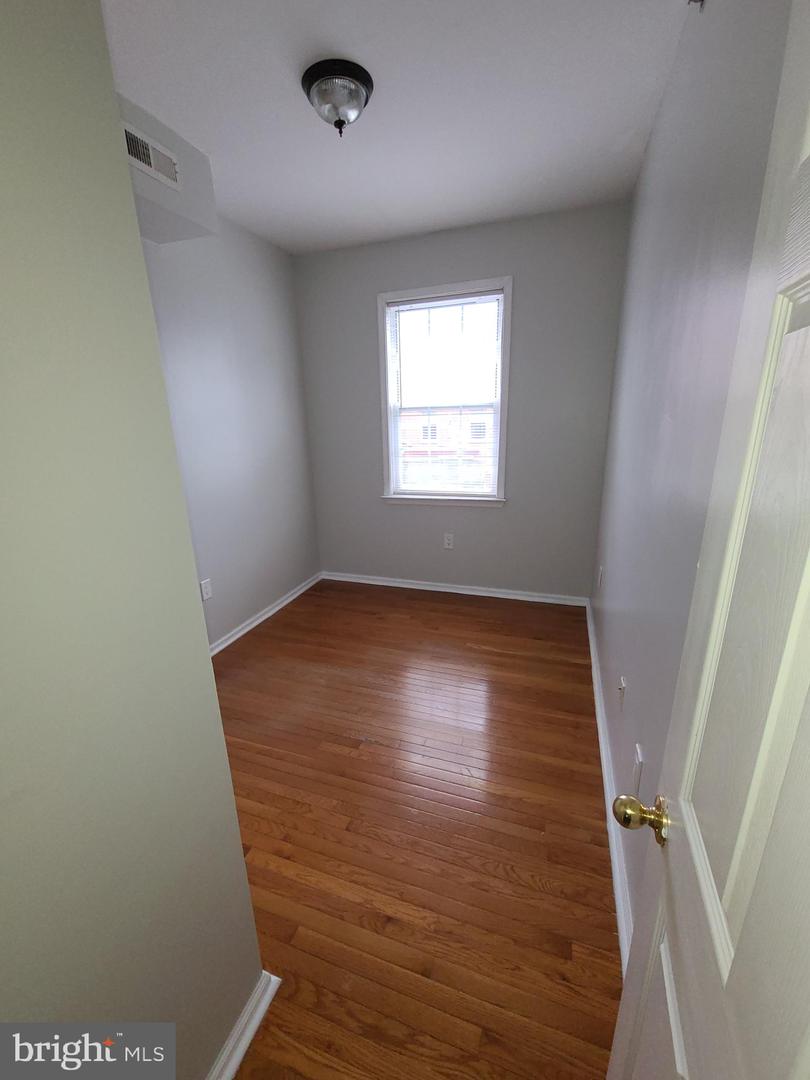 1617 Cecil B Moore Ave Property Photo 10