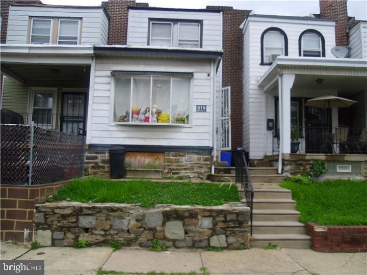 919 Brill St Property Photo 1