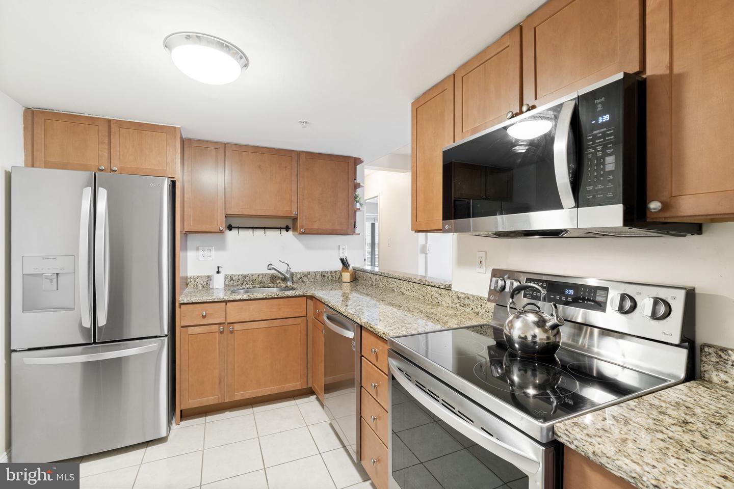 2001 Hamilton St #1029 Property Photo 8