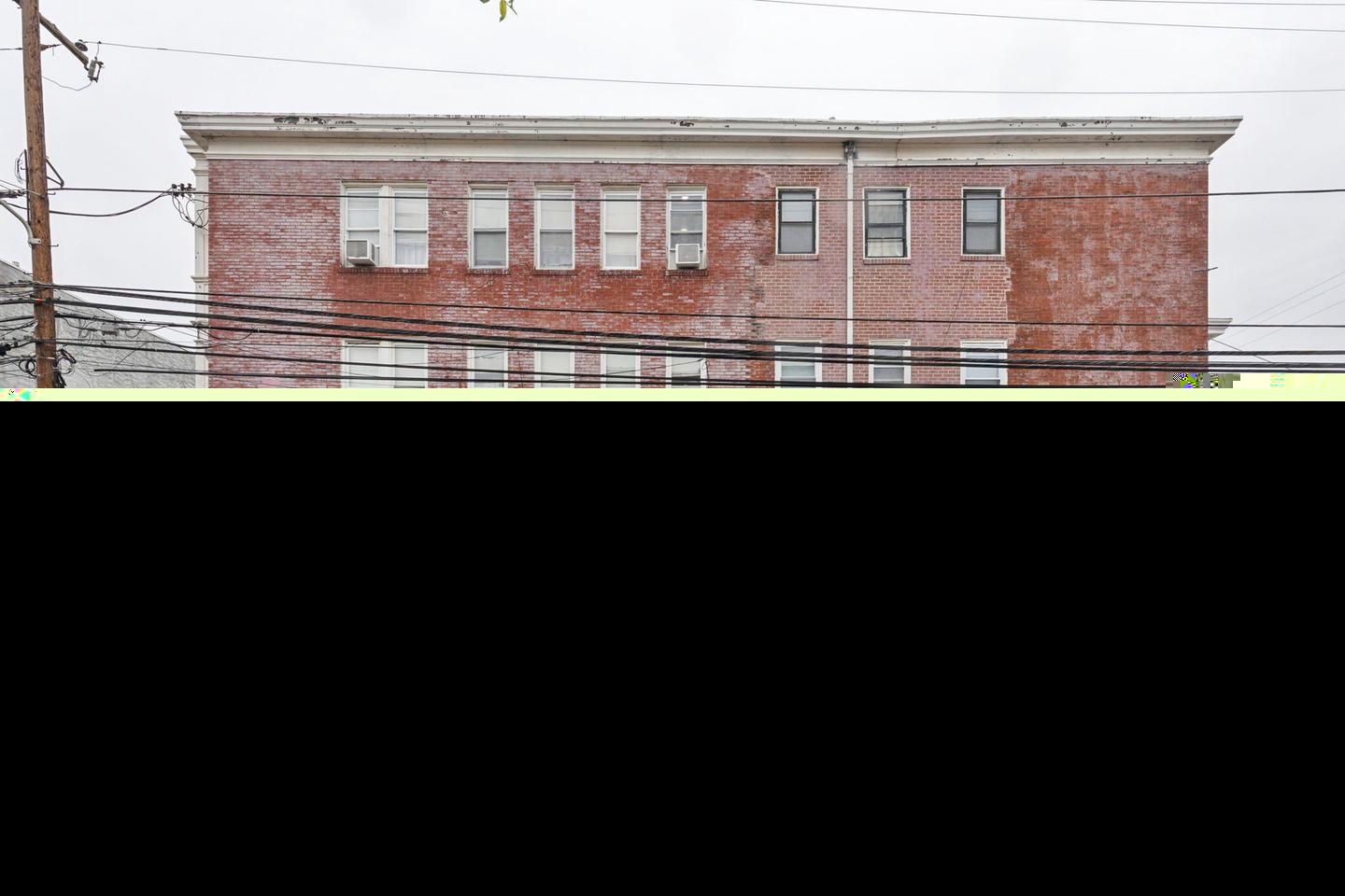 1633 W Oxford St Property Photo 5