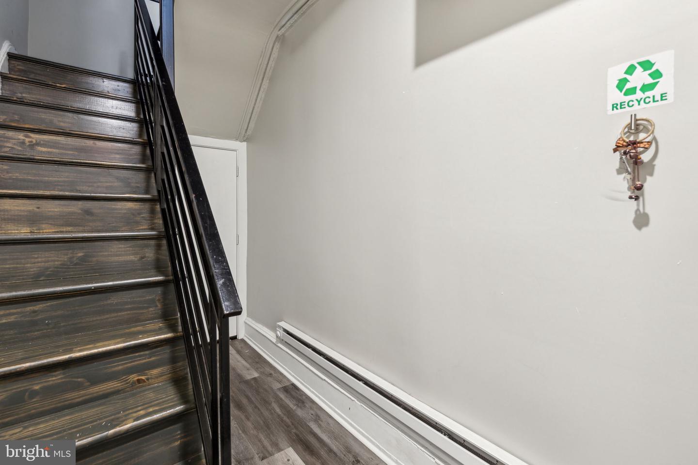 1633 W Oxford St Property Photo 66