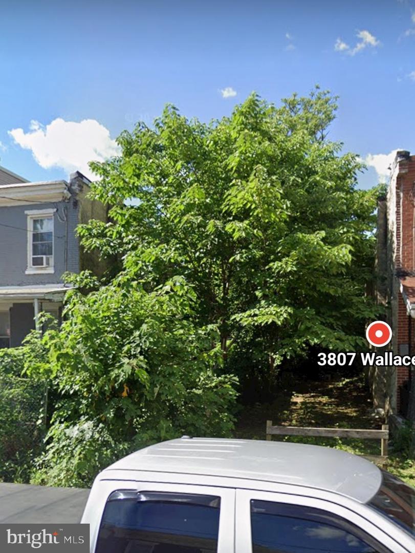 3807 Wallace St Property Photo 1