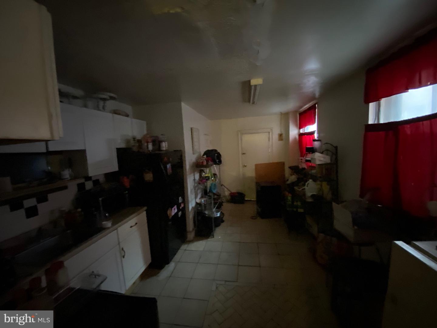 5336 Race St Property Photo 11