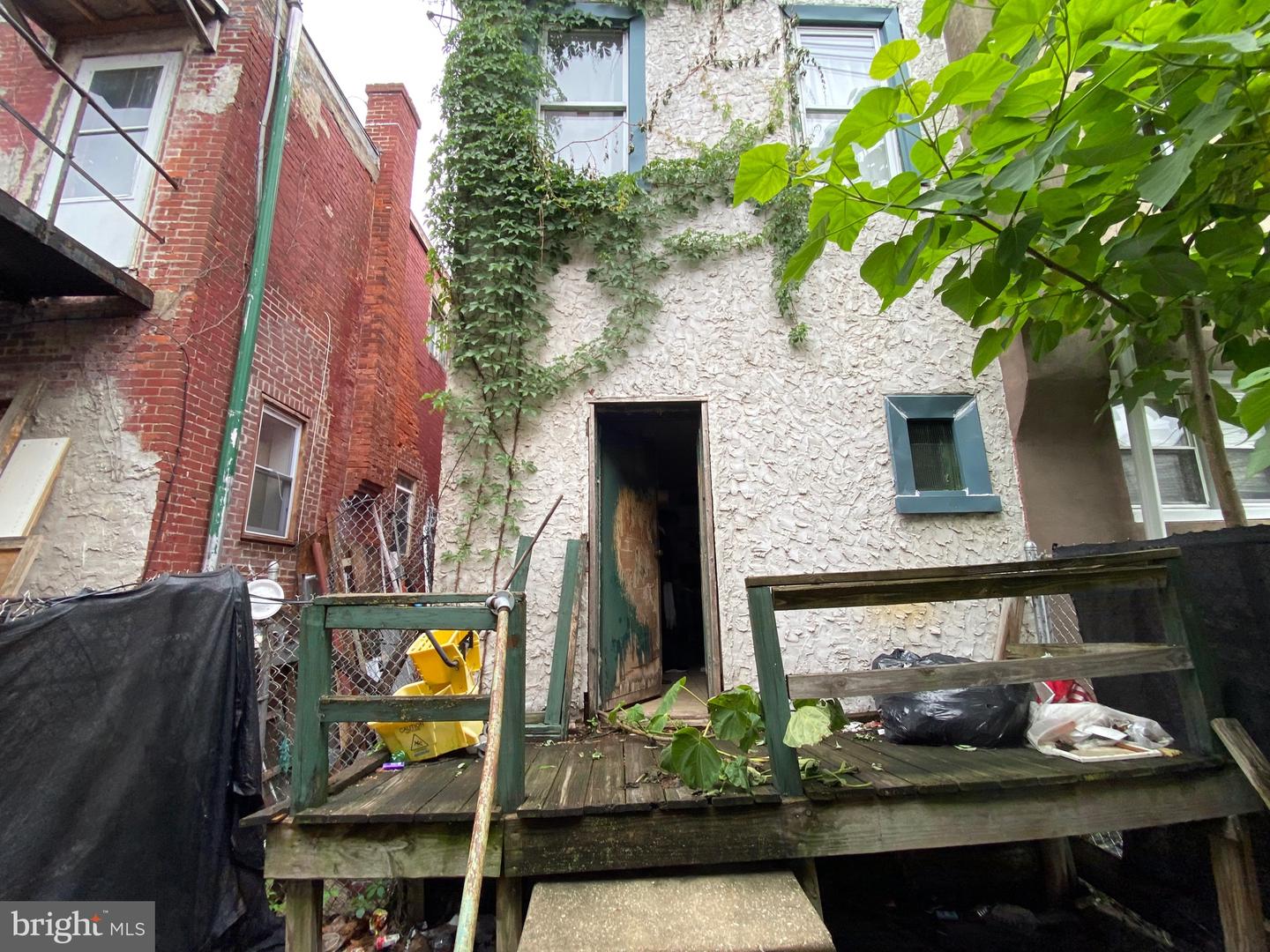 5336 Race St Property Photo 24