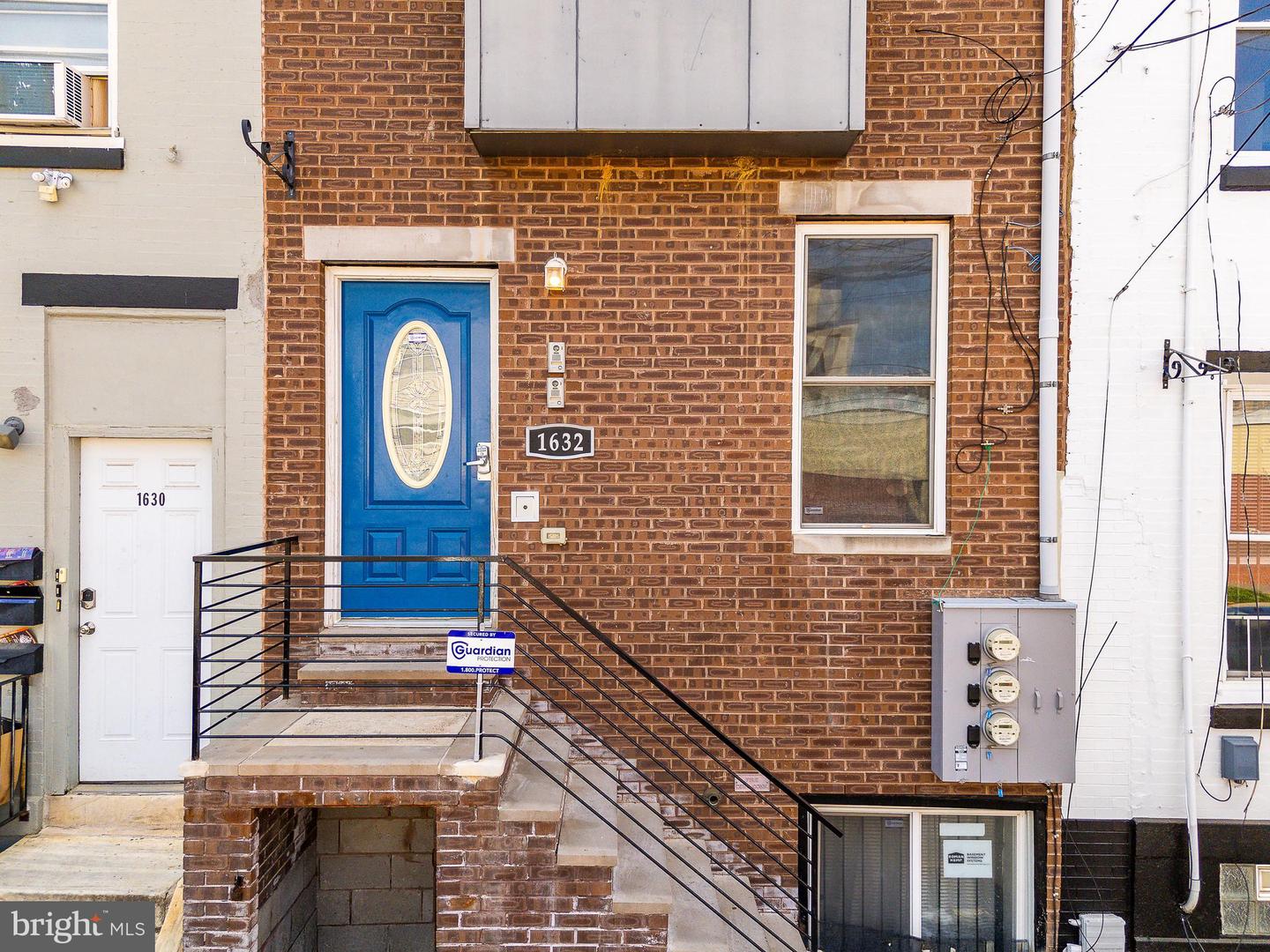 1632 N Sydenham St Property Photo 2