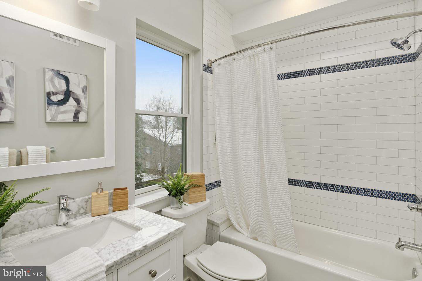 6526 Ridge Ave #a Property Photo 15