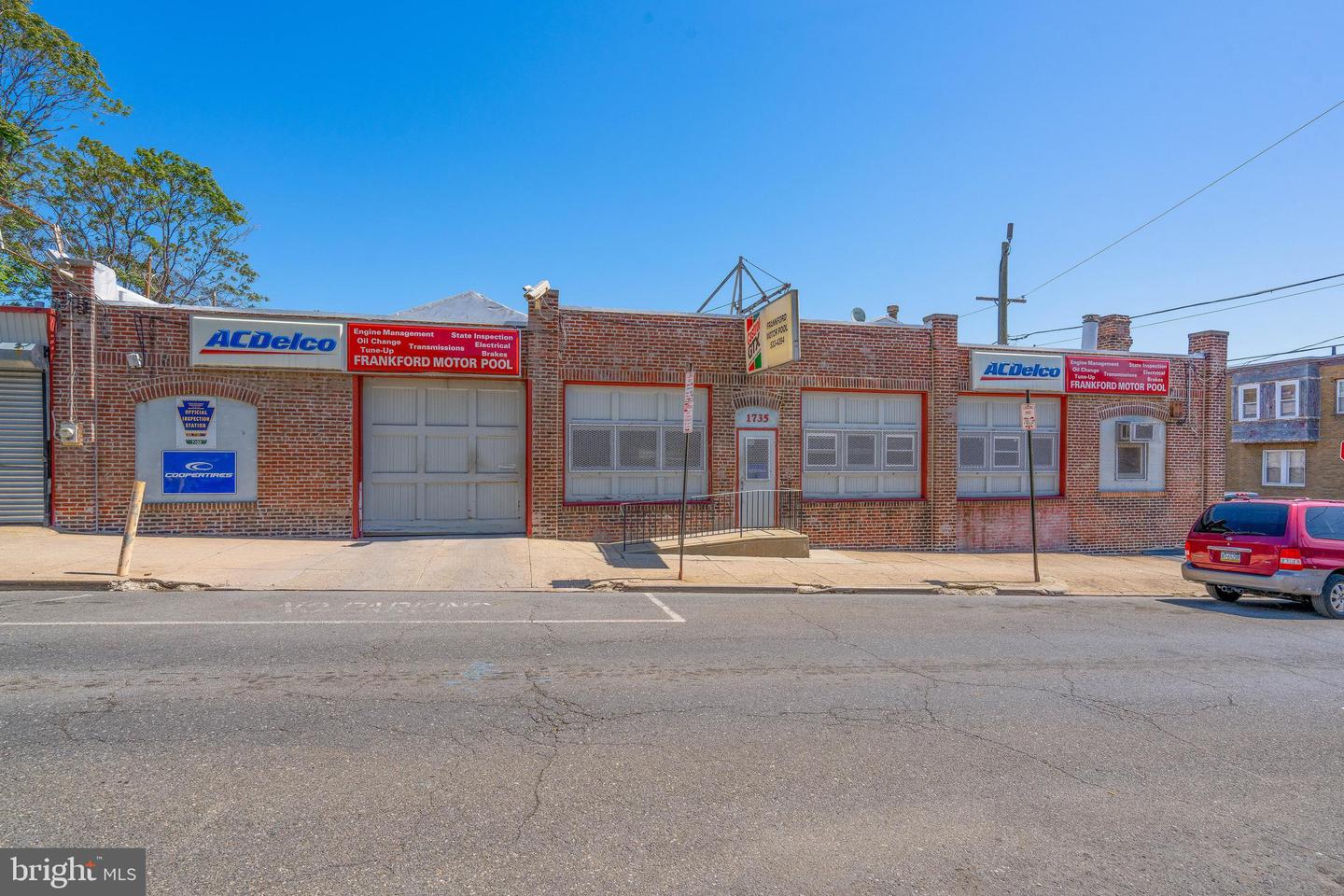 1735-41 Wakeling St Property Photo 2