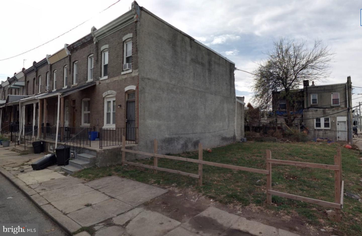 3948 Alfred St Property Photo 2