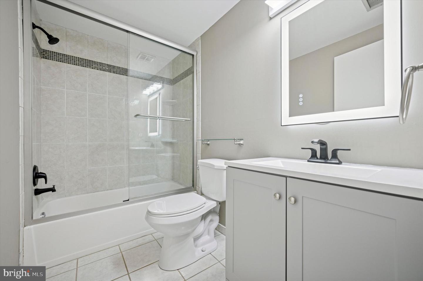 130 N Bread St #310 Property Photo 14