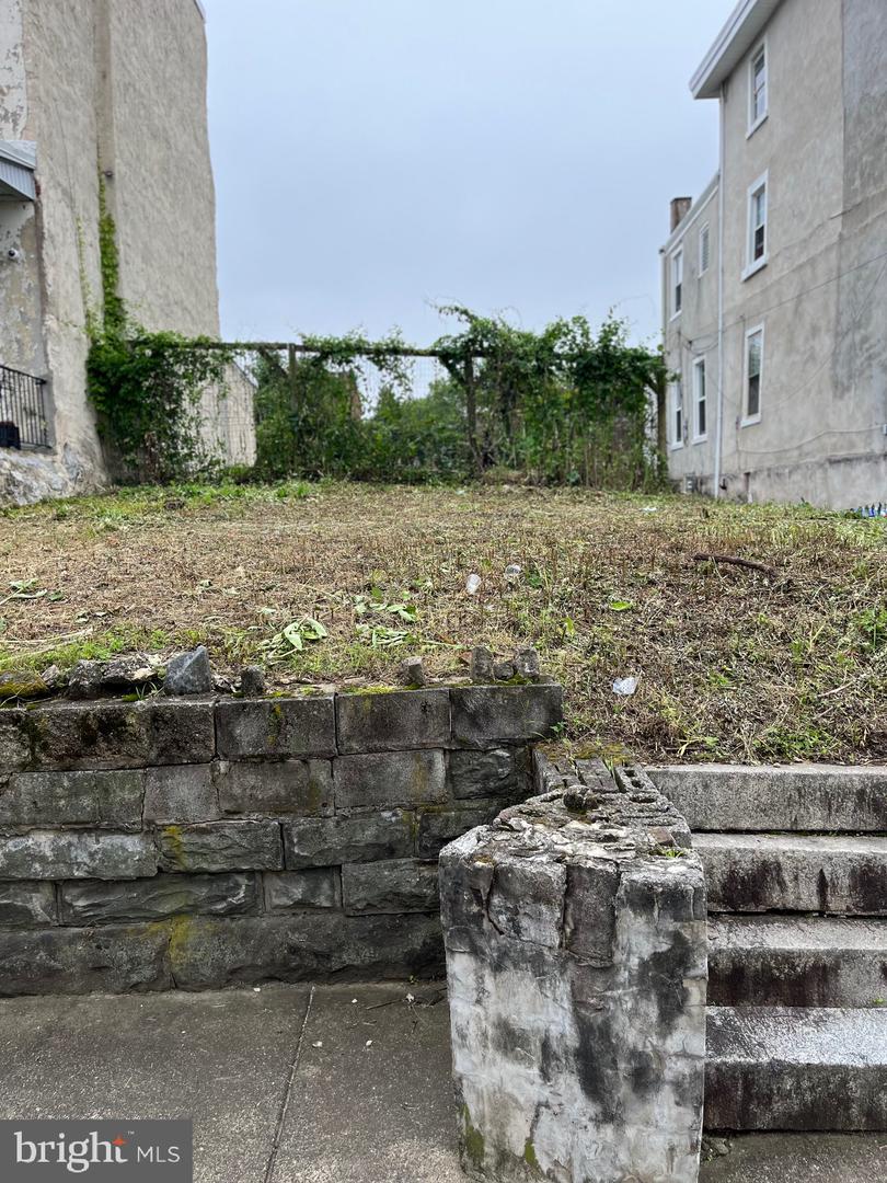 5322 Wyalusing Ave Property Photo 1