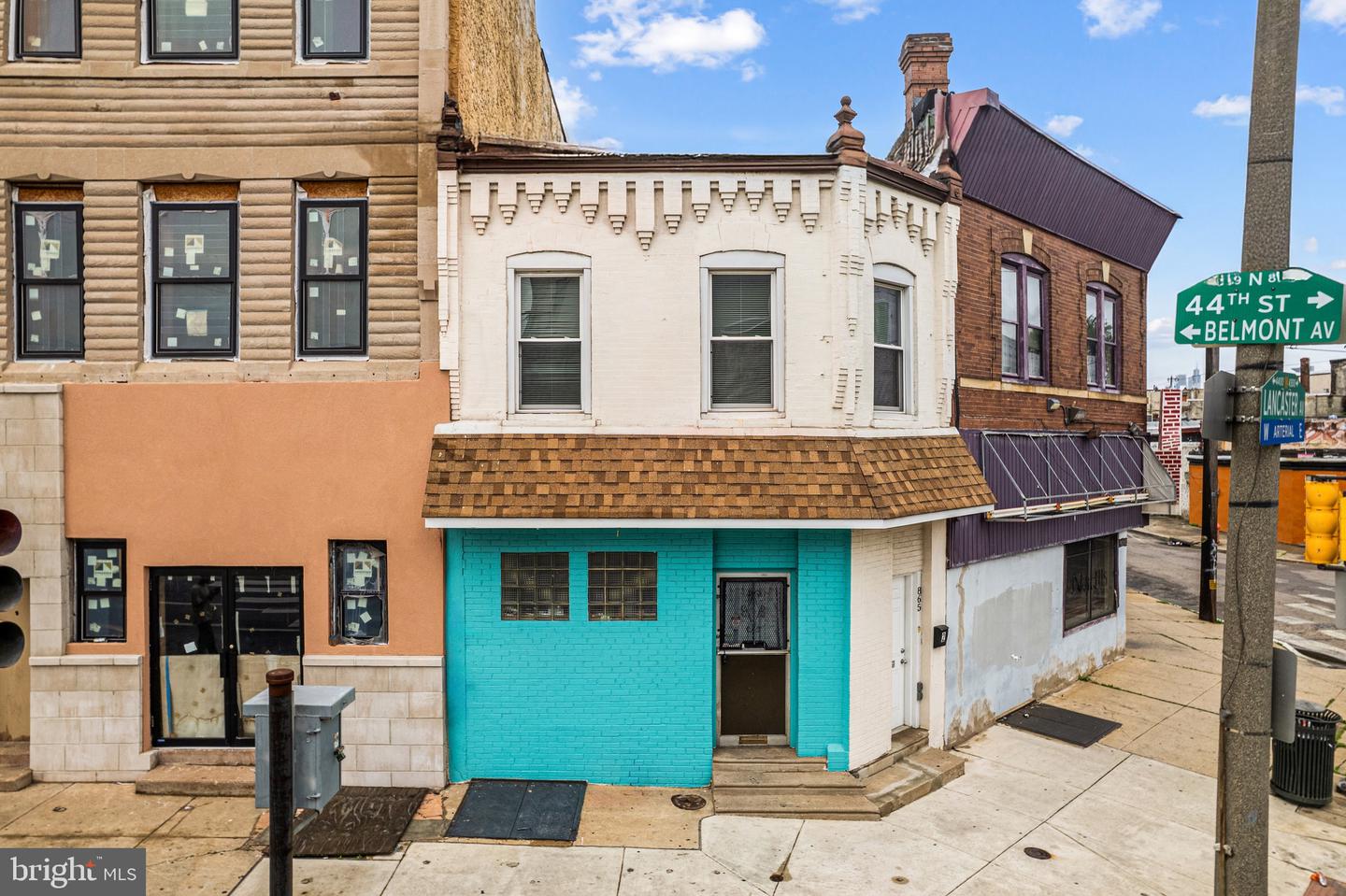 865 Belmont Ave Property Photo